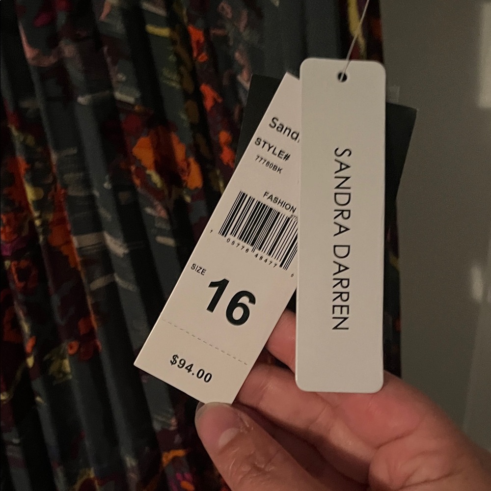 Sandra Darren Multicolor Long Sleeve Dress - Picture 2 of 5